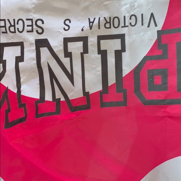 PINK Victoria Secret Flag💋 - Picture 5 of 8